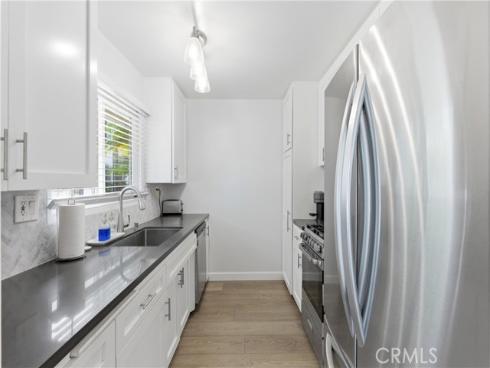 1741  Tustin Ave  3C , Costa Mesa, CA