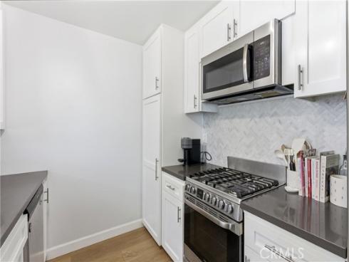 1741  Tustin Ave  3C , Costa Mesa, CA