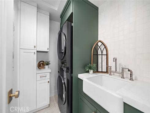 2528  Alder   Lane, Costa Mesa, CA