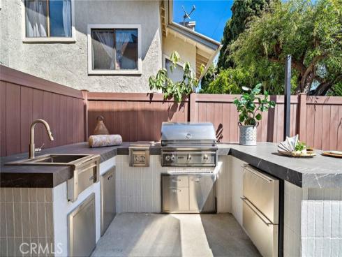 2528  Alder   Lane, Costa Mesa, CA