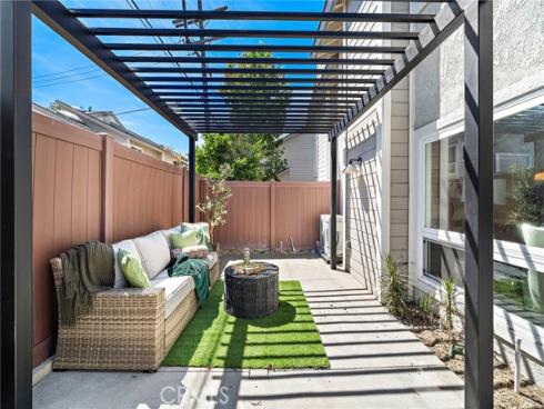 2528  Alder   Lane, Costa Mesa, CA