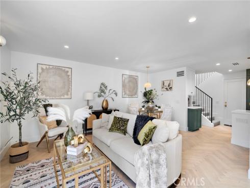 2528  Alder   Lane, Costa Mesa, CA