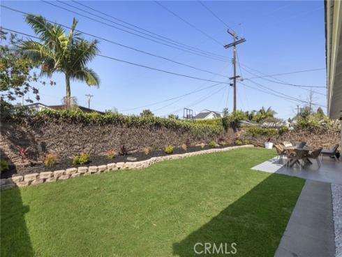 2279  Rutgers  , Costa Mesa, CA