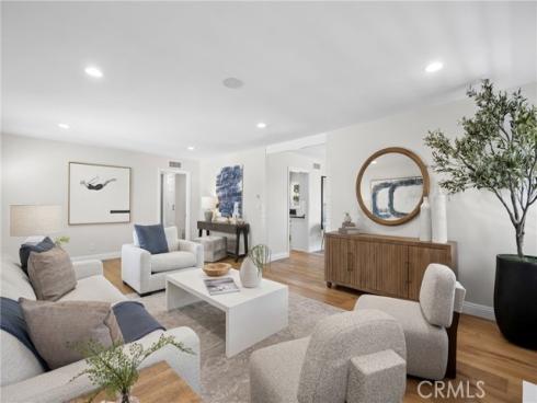 2279  Rutgers  , Costa Mesa, CA