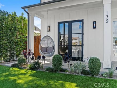 175  Costa Mesa  , Costa Mesa, CA