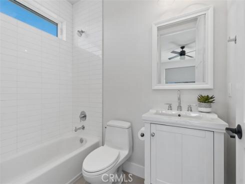 175  Costa Mesa  , Costa Mesa, CA