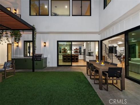 175  Costa Mesa  , Costa Mesa, CA