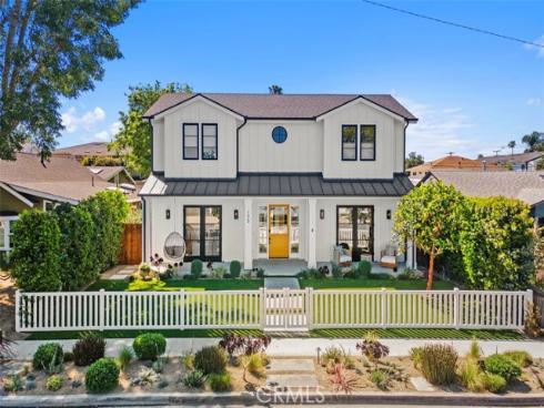 175  Costa Mesa  , Costa Mesa, CA