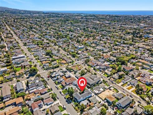 175  Costa Mesa  , Costa Mesa, CA