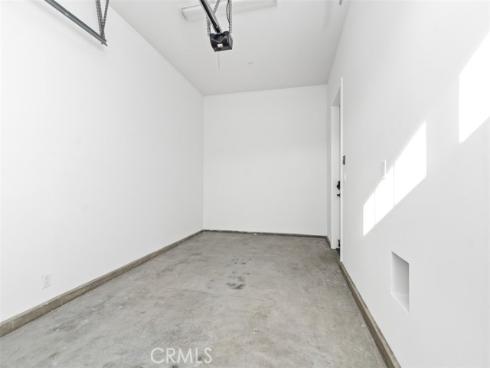 175  Costa Mesa  , Costa Mesa, CA