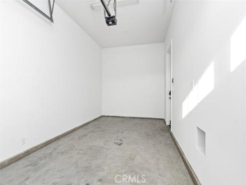 175  Costa Mesa  , Costa Mesa, CA