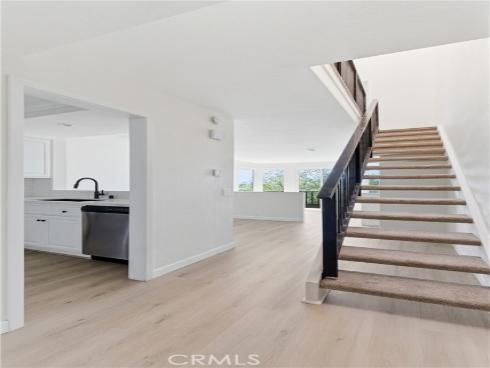 1095  Mesa Bluff  , Costa Mesa, CA