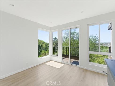 1095  Mesa Bluff  , Costa Mesa, CA