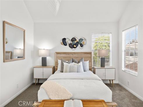 2563  Orange  C  Avenue, Costa Mesa, CA