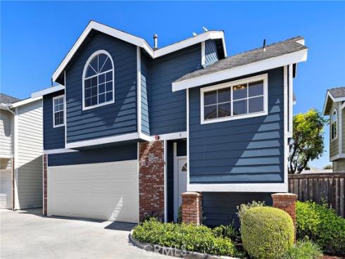 2563  Orange  C  Avenue, Costa Mesa, CA