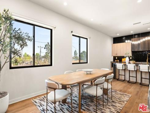 752 W 19th  B  Street, Costa Mesa, CA