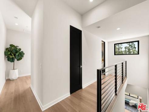 752 W 19th  B  Street, Costa Mesa, CA