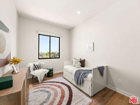 752 W 19th  B  Street, Costa Mesa, CA