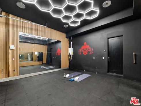 752 W 19th  B  Street, Costa Mesa, CA