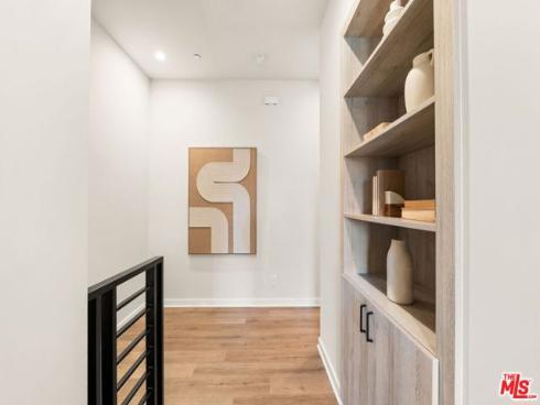 752 W 19th  B  Street, Costa Mesa, CA