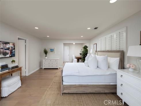 2553  Fairway   Drive, Costa Mesa, CA