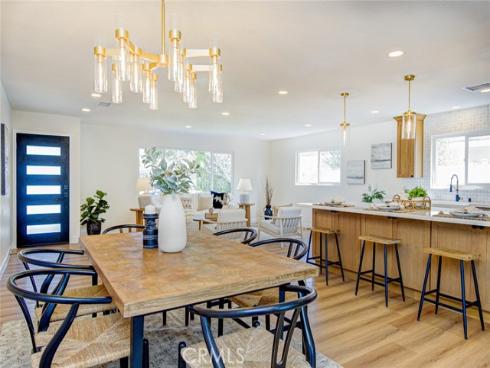 2433 Littleton , Costa Mesa, CA