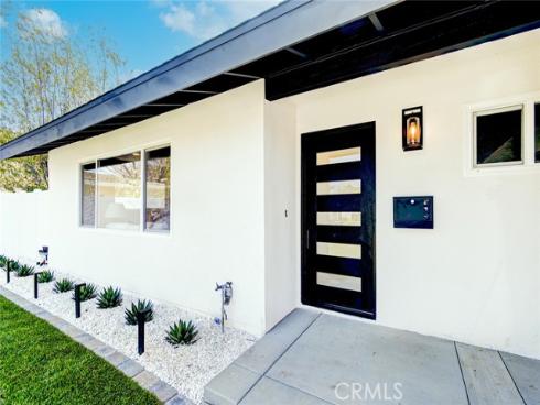 2433 Littleton , Costa Mesa, CA