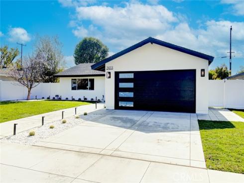 2433 Littleton , Costa Mesa, CA