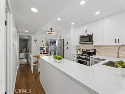 159  Morristown  , Costa Mesa, CA