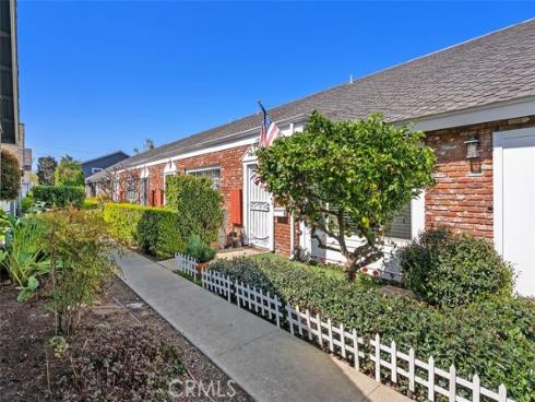 159  Morristown  , Costa Mesa, CA