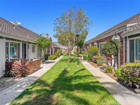 159  Morristown  , Costa Mesa, CA