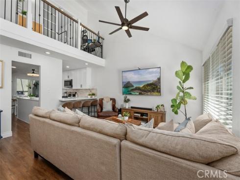 159  Morristown  , Costa Mesa, CA