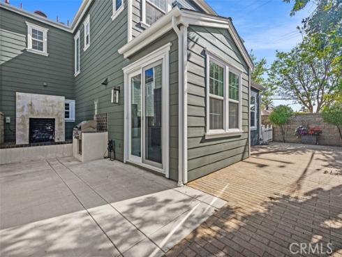 2301  Half Moon  , Costa Mesa, CA