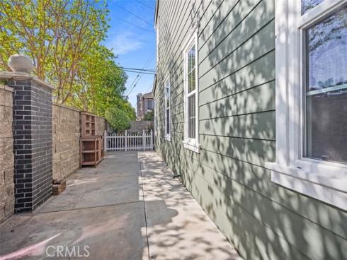 2301  Half Moon  , Costa Mesa, CA