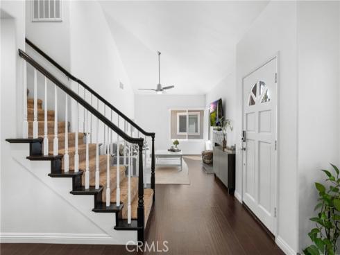 389  Ralcam   Place, Costa Mesa, CA