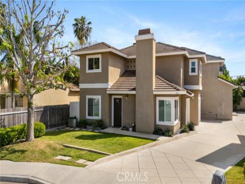 389  Ralcam   Place, Costa Mesa, CA