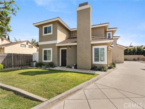 389  Ralcam   Place, Costa Mesa, CA