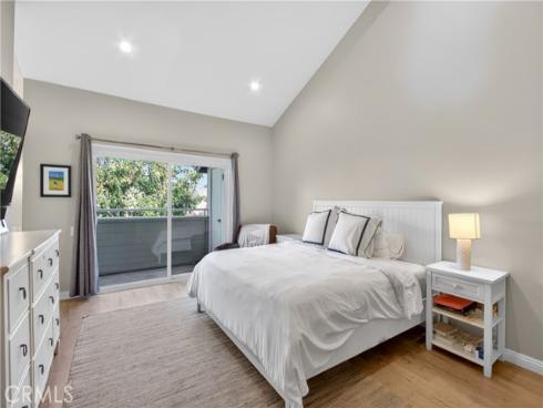 175 Admiral Way , Costa Mesa, CA