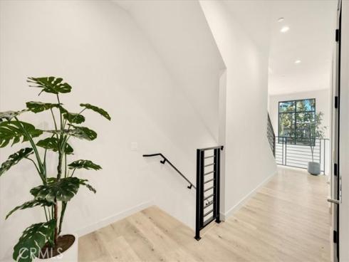 756 W 19th  B  Street, Costa Mesa, CA