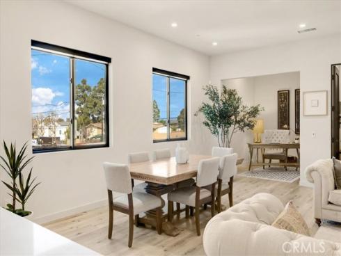 756 W 19th  B  Street, Costa Mesa, CA