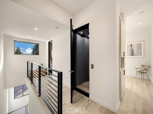 756 W 19th  B  Street, Costa Mesa, CA