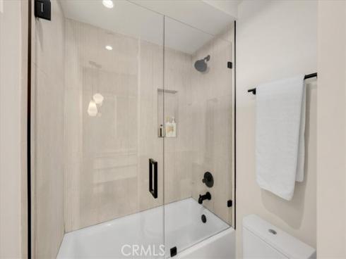 756 W 19th  B  Street, Costa Mesa, CA