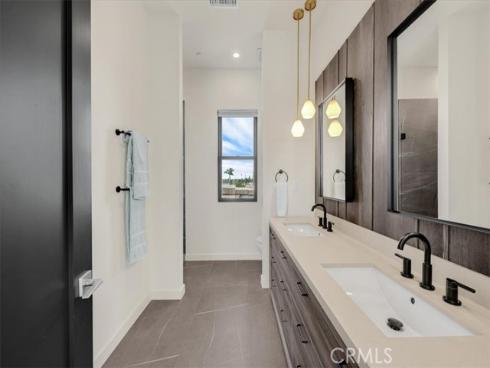 756 W 19th  B  Street, Costa Mesa, CA