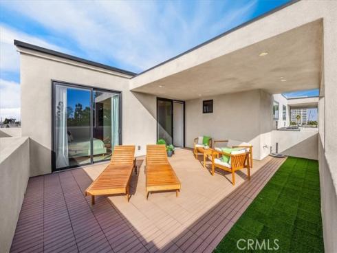 756 W 19th  B  Street, Costa Mesa, CA