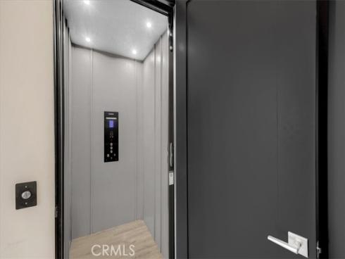 756 W 19th  B  Street, Costa Mesa, CA