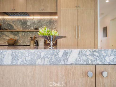 2880  Club House   Road, Costa Mesa, CA