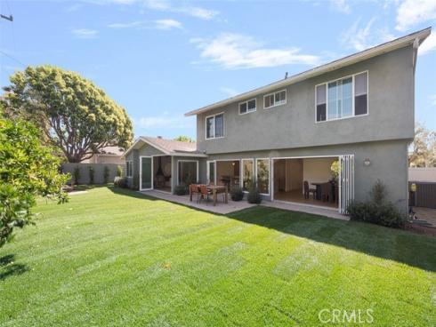 2880  Club House   Road, Costa Mesa, CA
