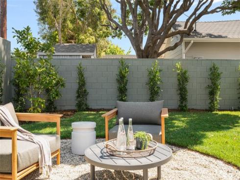 2880  Club House   Road, Costa Mesa, CA