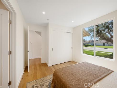 2880  Club House   Road, Costa Mesa, CA