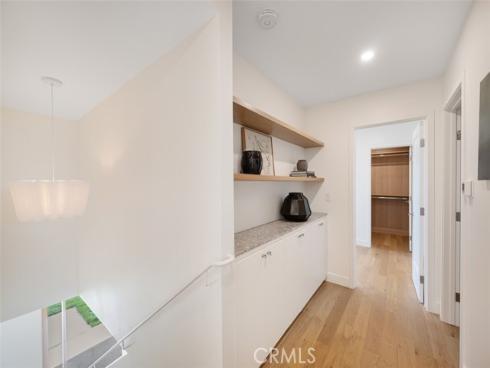 2880  Club House   Road, Costa Mesa, CA